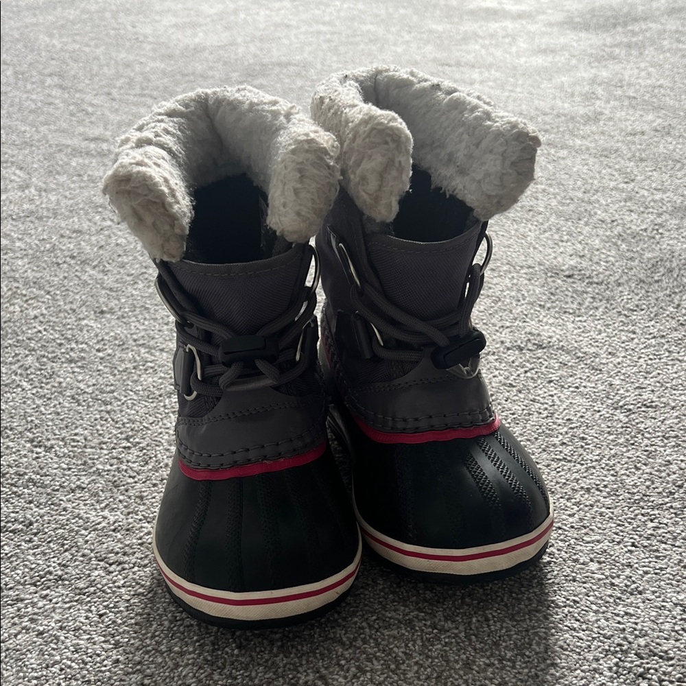 Sorel Kids Snow Boots - Black and Gray with Red Trim